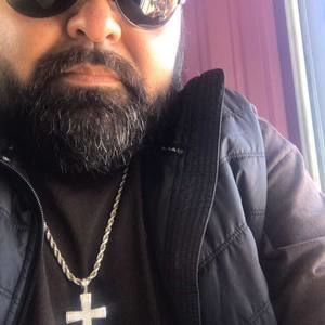 Meet your Posher, Leonel